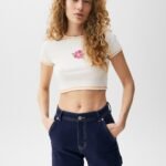 Cropped Short Sleeve T-shirt With Embroidered Detail